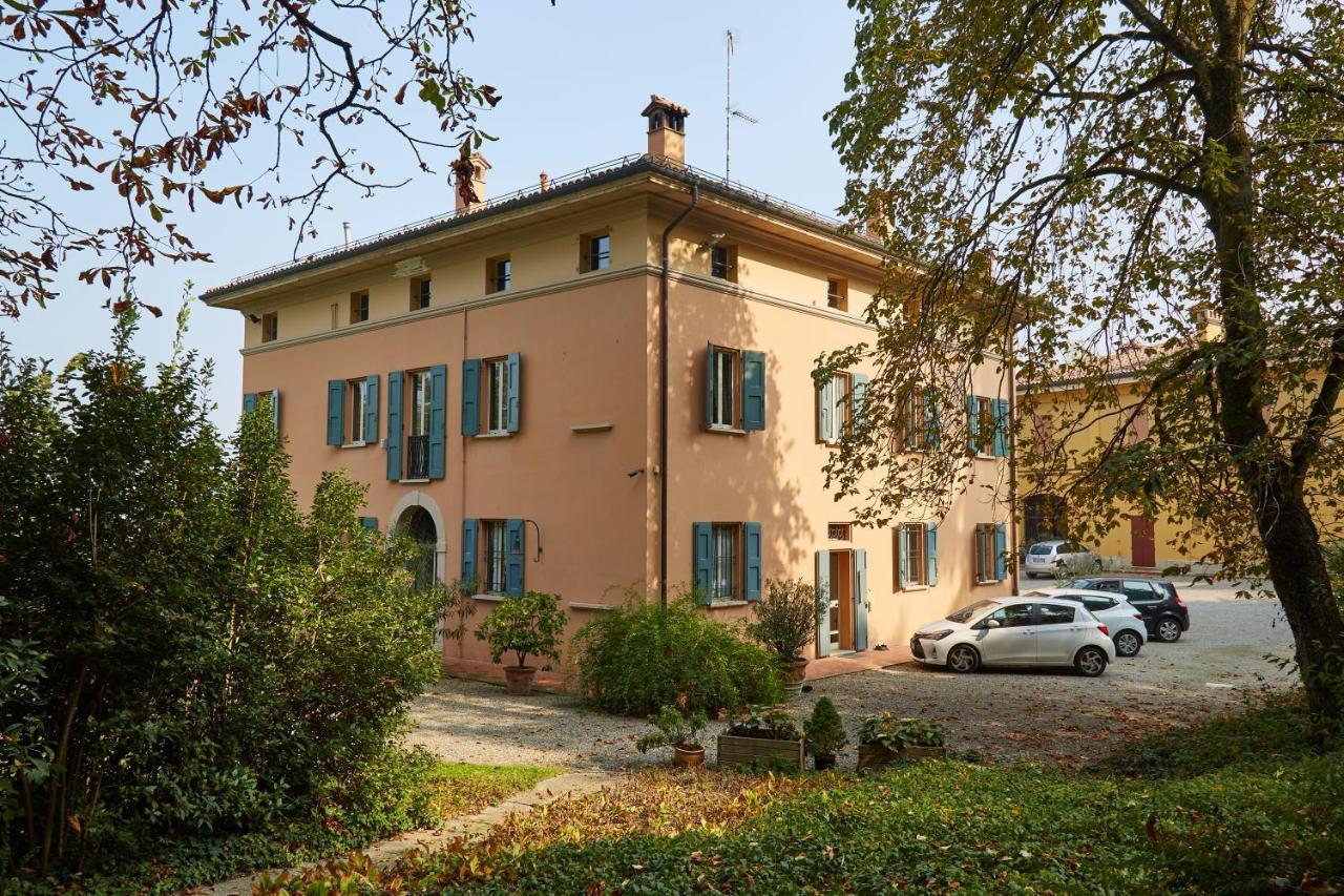 Casino Di Pragatto Bed & Breakfast Crespellano Exterior photo